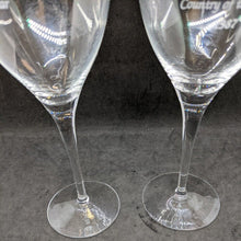 Load image into Gallery viewer, 1987 Apple Canada Inc. Country Of The Year Employee Appreciation Stemware