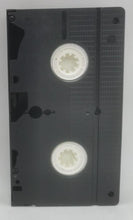 Load image into Gallery viewer, The Last of the Mohicans by Daniel Day-Lewis, Madeleine Stowe (1993, VHS Tape)