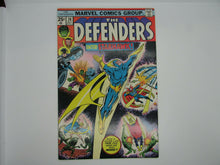 Load image into Gallery viewer, THE DEFENDERS COMICS NO. 28 OCTOBER 1975 STARHAWK GUARDIANS MARVEL COMICS