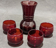 Load image into Gallery viewer, Vintage Cranberry Glass Decanter With 4 Stemless Glasses