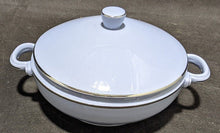 Load image into Gallery viewer, Blue With Platinum Rim Small Lidded Tureen by Johann Haviland