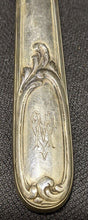 Load image into Gallery viewer, Silver Plate Handle Shank Bone Holder - Believe To Be Christofle