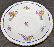 Load image into Gallery viewer, 4 Spode Copeland China Tea Cups & Saucers - Briarwood
