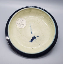 Load image into Gallery viewer, Beautiful Vintage Moorcroft Lidded Bowl - Orchid In Springtime