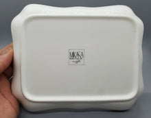Load image into Gallery viewer, Mikasa Bone China - Rosemead Pattern - Large Chelsea Tray