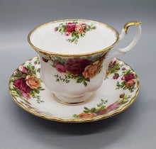 Load image into Gallery viewer, Royal Albert, Old Country Roses Cup & Saucer