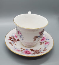 Load image into Gallery viewer, Queen Anne Bone China Tea Cup & Saucer - Rose Border