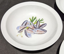 Load image into Gallery viewer, 4 Ceramic Pasta / Seafood Bools - by Danesco Inc., Montreal
