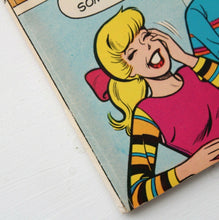 Load image into Gallery viewer, Jughead's Jokes (1967 Series) #10 in VF- Shape