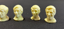Load image into Gallery viewer, 1972 Colgate Hockey Heads X5 players Lot BB