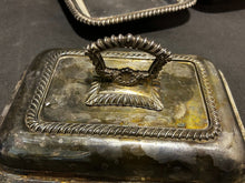 Load image into Gallery viewer, Birks And Ellis England Regency Silver-plated Serving Tray with lid x 2