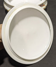 Load image into Gallery viewer, Royal Beyreuth - Bavaria - Round Covered Vegetable Dish - ROB83 - Discontinued