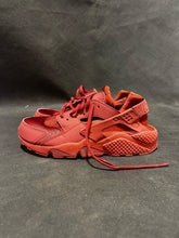 Load image into Gallery viewer, Nike Men's Huarache Running / Training Red Sneaker Size 9