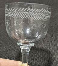 Load image into Gallery viewer, Vintage Wheat & Stars Sherry Wine Glass