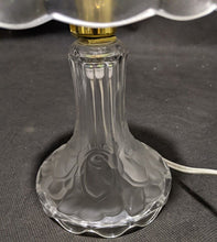 Load image into Gallery viewer, 2 Pressed Glass Floral Rose Pattern Table Lamps - Working