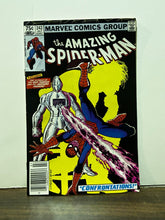Load image into Gallery viewer, 1983 Marvel Comics The Amazing Spider-Man #242, Canadian Price Variant