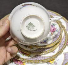Load image into Gallery viewer, 2 x AYNSLEY Bone China 5 Pc. Place Settings - York Pattern