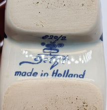 Load image into Gallery viewer, Delft Porcelain Clog / Shoe - #820/2 - Made in Holland