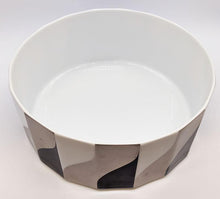 Load image into Gallery viewer, TAPIO WIRKKALA - Rosenthal - Mid Century Modern Round Open Bowl