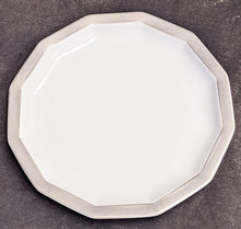 Load image into Gallery viewer, 4 x TAPIO WIRKKALA - Rosenthal - Mid Century Modern Place Settings