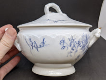 Load image into Gallery viewer, Porcelain Sugar Bowl With Etched Rose Flower & Bird Designs