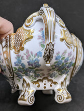 Load image into Gallery viewer, Beautiful SPODE Fine Bone China Handled Centerpiece Bowl - Gold & Flowers