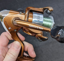 Load image into Gallery viewer, Rapala Strata Fishing Reel – Reel Size 20 – Gear Ratio 5.1:1