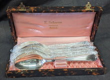 Load image into Gallery viewer, E. Scherrer, Messerschmied Bülach Swedish Spoons in Box, 6 small spoons
