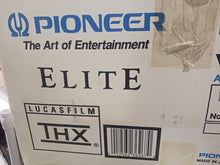 Load image into Gallery viewer, Pioneer Elite VSX-D3S Audio/Video Stereo Receiver with no remote
