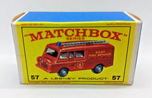 Load image into Gallery viewer, Matchbox Series No. 57 (New Model) Land Rover Fire Truck (1960 Lesney Product)
