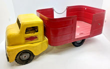 Load image into Gallery viewer, 1951-53 Structo Barrel Toy Truck Yellow &amp; Red
