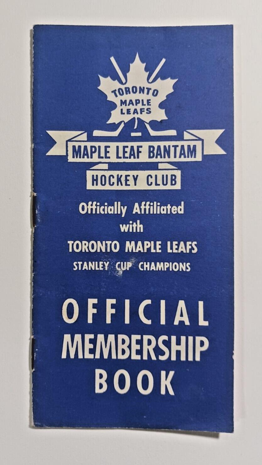 1945 Quaker Oats Toronto Maple Leaf Bantam Hockey Club Membership Booklet - Rare