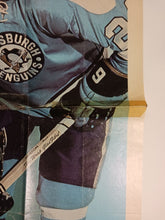 Load image into Gallery viewer, 1971-72 O-Pee-Chee NHL Poster Insert Tim Horton #18
