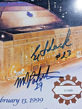 Load image into Gallery viewer, 1999 Final Game Maple Leaf Garden Program #01685 Signed
