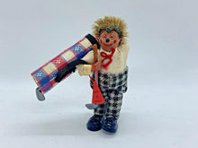 Load image into Gallery viewer, Vintage Steiff Peter Hedgehog Golfer w/ Golf Club Bag 3.5in Figurine RARE
