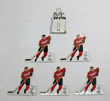 Load image into Gallery viewer, Coleco Munro PHILADELPHIA Team 1960s Game Table Top Hockey Figure Set
