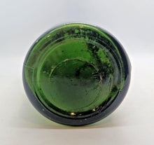 Load image into Gallery viewer, 1910 Pale Ale Cosgrave Brewery Co. of Toronto Ltd Bottle w/ paper label and cap
