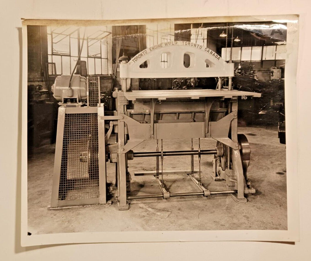 1900's Toronto Engine LTD Factory 10