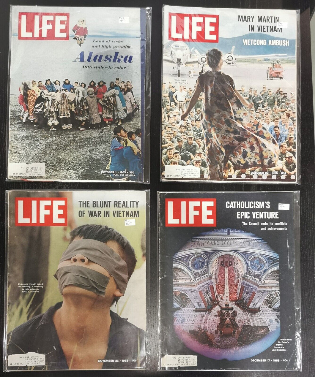 Life Magazines Lot Issued 1965 Oct 1, Oct 22, Nov 26, Dec 17