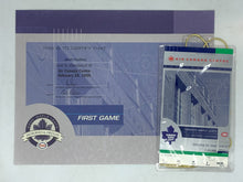 Load image into Gallery viewer, Toronto Maple Leafs - February 20, 1999 Certificate &amp; Ticket Lanyard ACC Game #1
