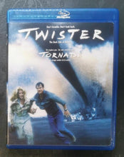 Load image into Gallery viewer, Twister / Tornade (Blu-ray, 2011)
