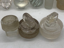 Load image into Gallery viewer, Vintage Glass Bottle Stoppers x 10 Lot 02
