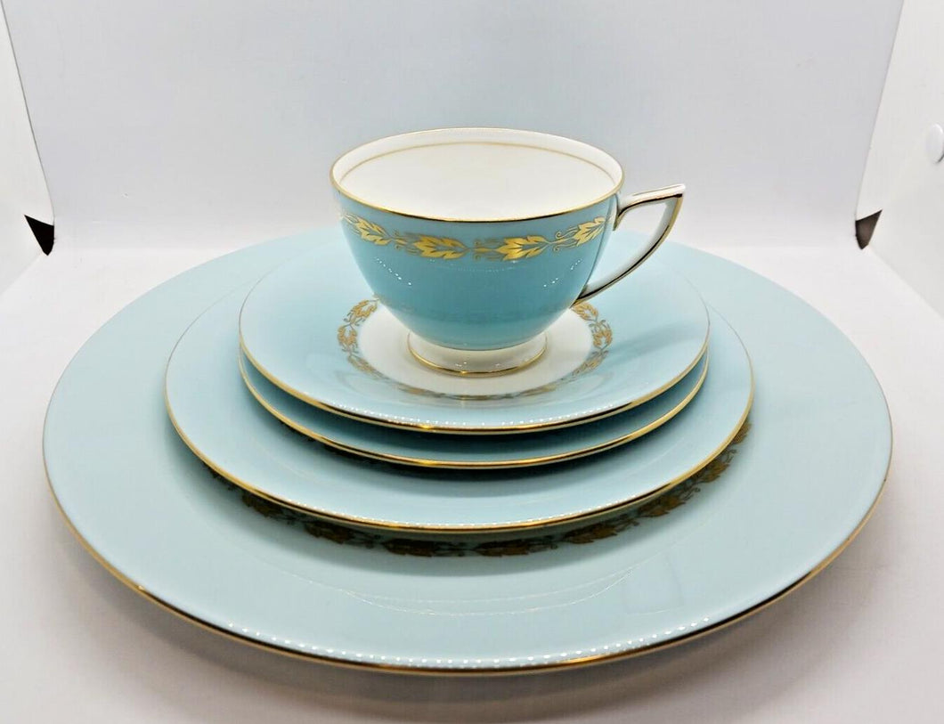 Minton Bone China Blue with Gold Leaves Trim Pattern 5 Piece Place Set x 4, 20pc