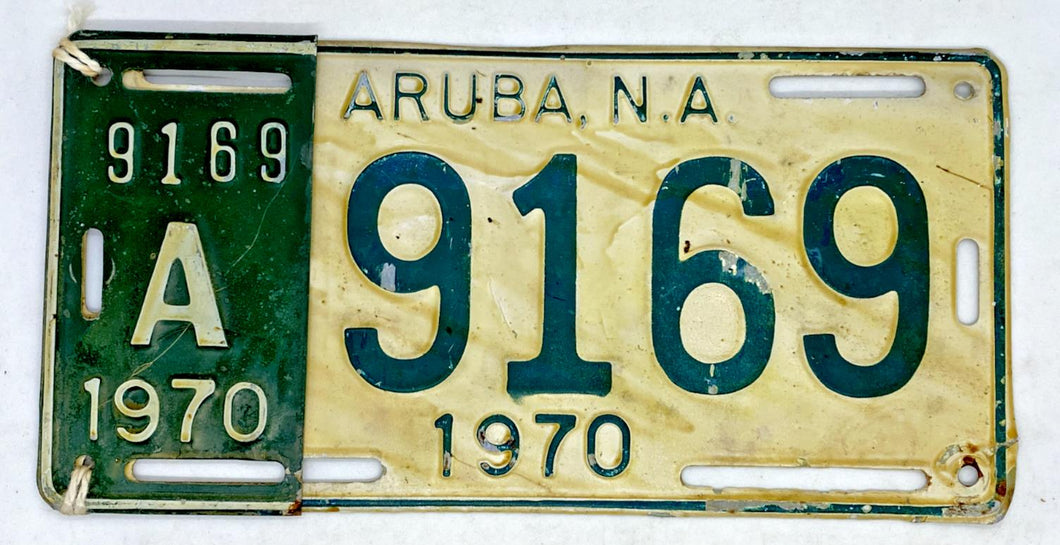 1970 Aruba N.A. License Plate Caribbean One Happy Island A - Green & White