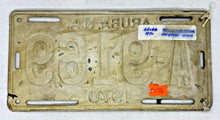 Load image into Gallery viewer, 1970 Aruba N.A. License Plate Caribbean One Happy Island A - Green &amp; White
