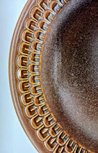 Load image into Gallery viewer, Wedgwood Retro Pennie Oven to Table 9&quot; Salad Plates Lot of 6
