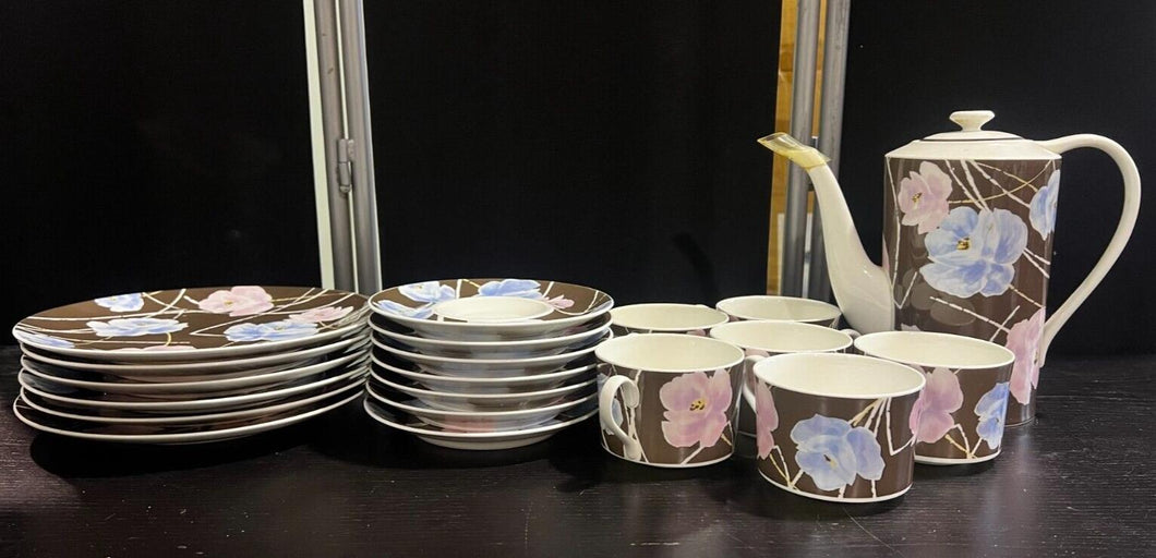 Vintage Mikasa Bone China, Narumi Japan - Coffee Set (20pcs)