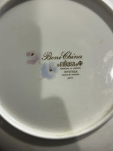 Load image into Gallery viewer, Vintage Mikasa Bone China, Narumi Japan - Coffee Set (20pcs)
