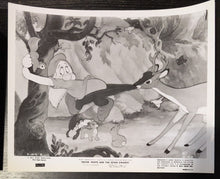 Load image into Gallery viewer, Snow White and the Seven Dwarfs Original Still 8x10 Walt Disney 1970 Release x 4
