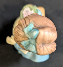 Load image into Gallery viewer, Girl Figurine with Flower Basket
